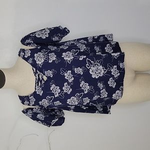 SO Blue Floral Cold Shoulder Top SZ M